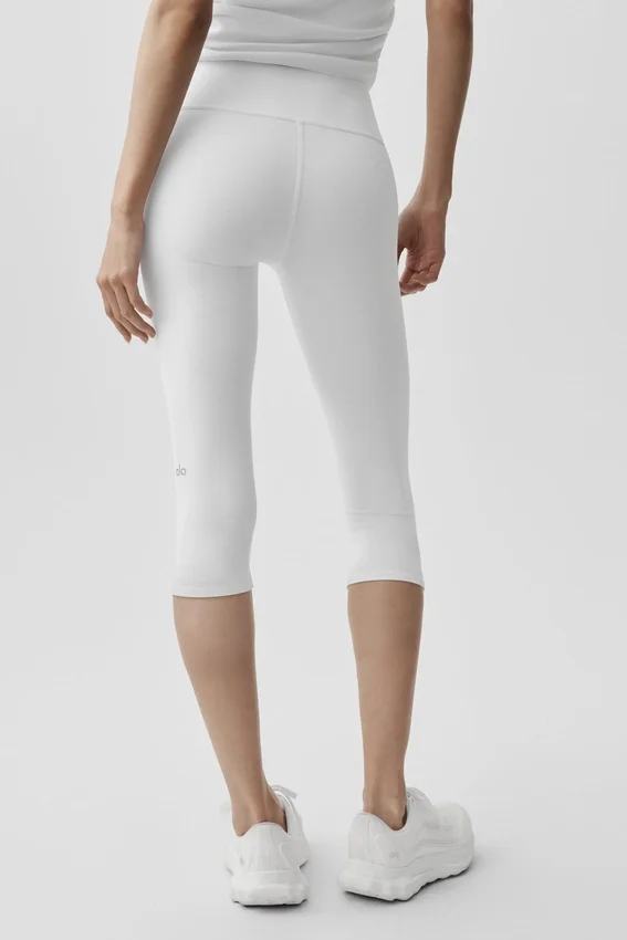 16" High-Waist Airbrush Capri - White