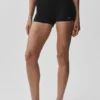2" Alo Softsculpt Mid-Rise Short - Black