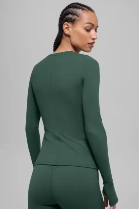 Airbrush Winter Warm Nocturne Long Sleeve – Clover Green