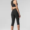 Airlift Mesh High-Waist Just Right Capri - Black