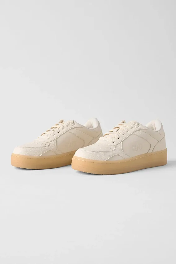 Alo Recovery Mode Sneaker - Clay