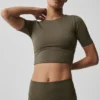 Alo Softsculpt Precision Half Sleeve Tee - Olive Tree