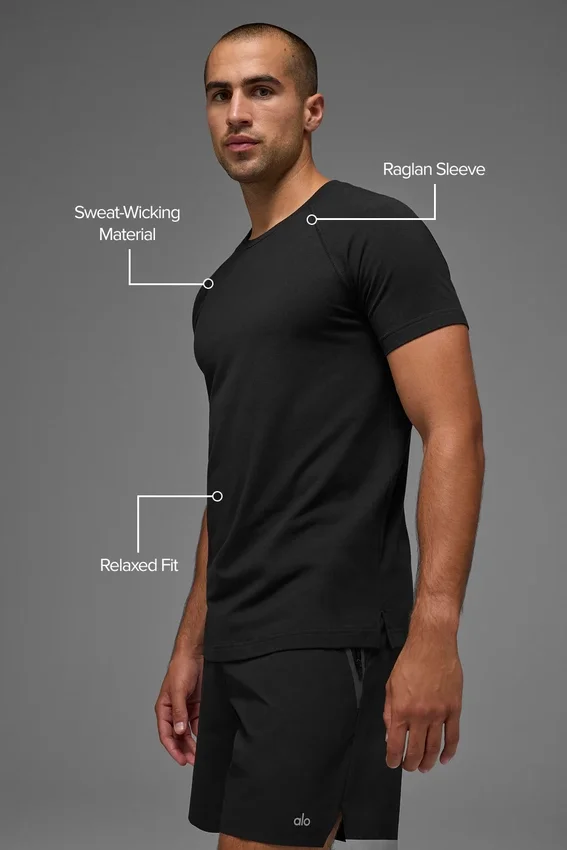 Alo Vapor Crewneck Short Sleeve - Black