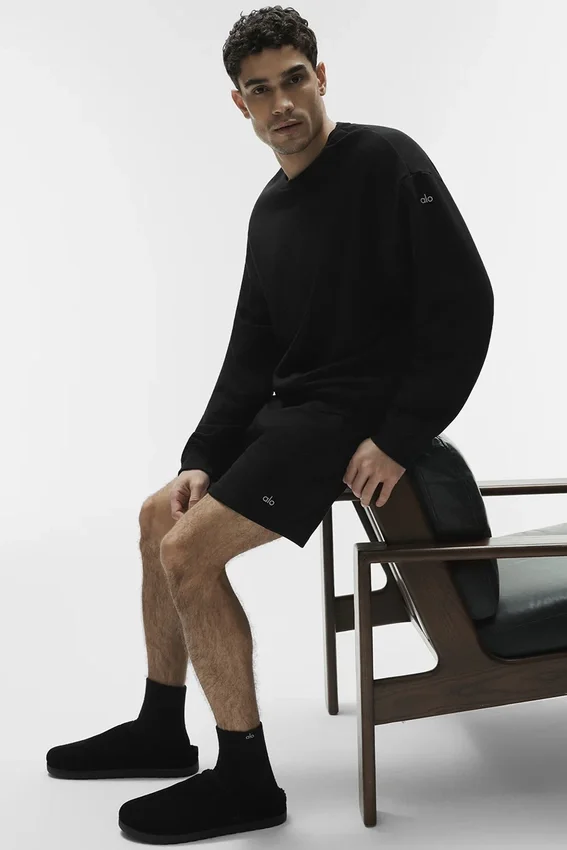 Chill Crew Neck Pullover - Black