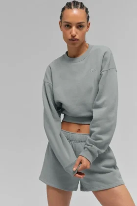 Cropped Accolade Crewneck - Lunar Grey