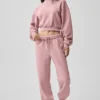 Cropped Accolade Crewneck - Vintage Pink