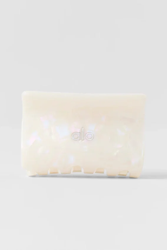 Effortless Claw Clip - White Pearl