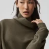 Hazy Mock Neck Pullover - Olive Tree