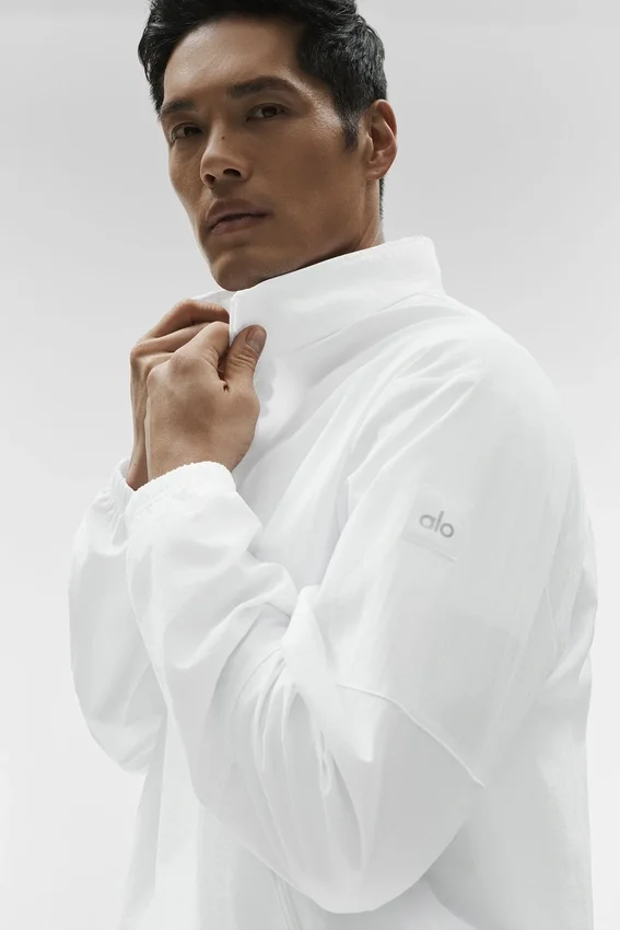 Light Weight Takeaway Track Pullover - White