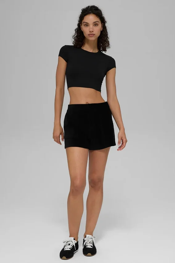Micro Corduroy on Duty Short - Black