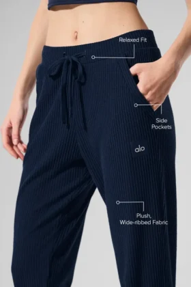 Muse Sweatpant – Navy