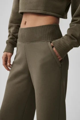 Serenity Wide Leg Sweatpant – Olive Tree