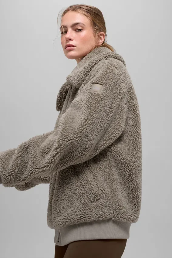 Sherpa Downtown Jacket - Light Cocoa